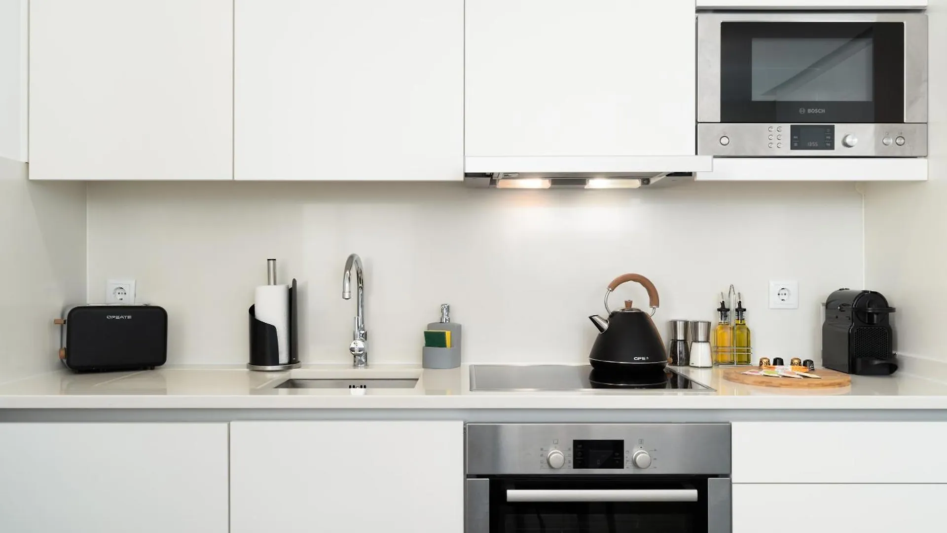 Limehome Lisbon Calcada Do Cardeal Apartment